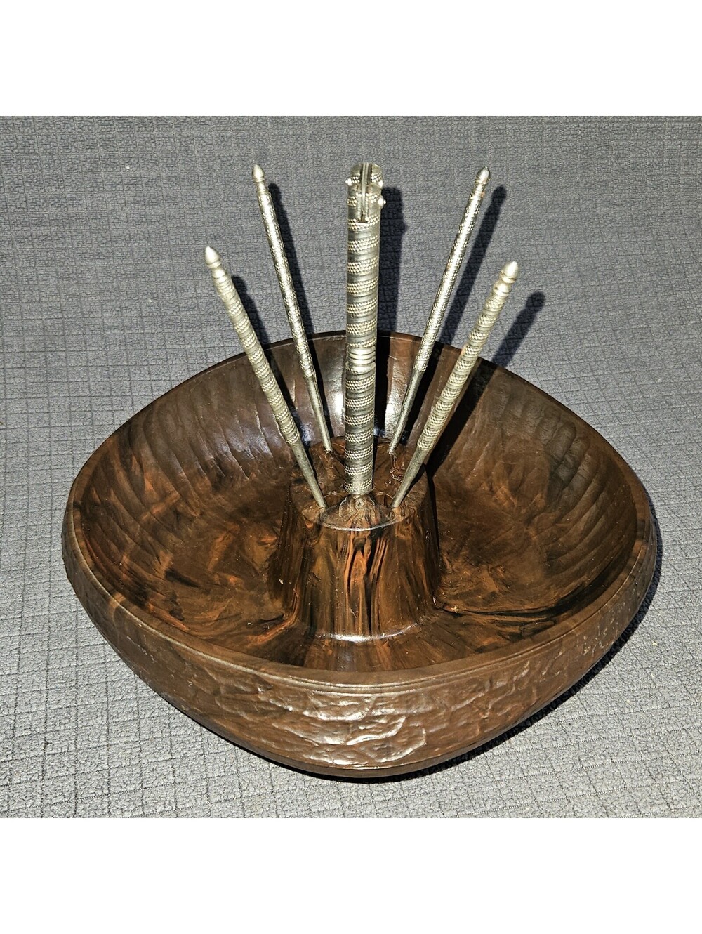 Vintage H M Quackenbush Nut Bowl w/ Utensils Plastic Wood Grain Design Made USA